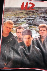 U2-Shirt-U2-1   